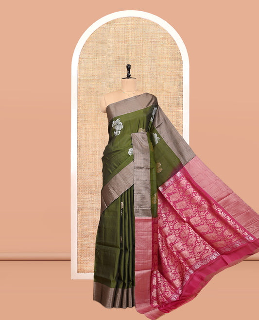 Green Uppada Saree, Enthralled with Hibiscus Floral Buttas, a Bavanji Border, Contrast Intricate Pallu, and a Contrast Blouse