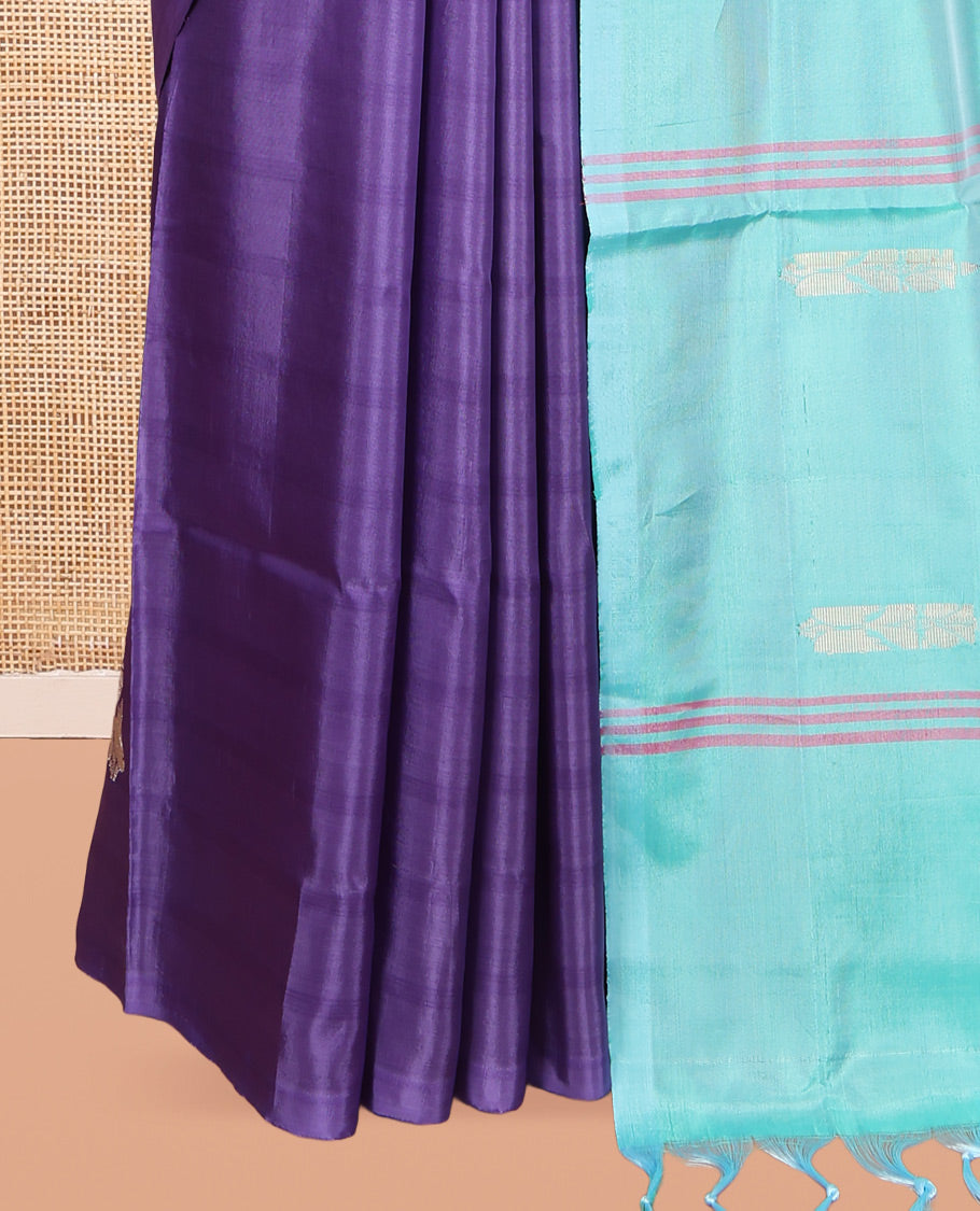 Borderless Violet Banana Pith Saree, Woven with Buttas, Complemented by a Contrast Pallu of Stripes and Buttas, and a Contrast Blouse