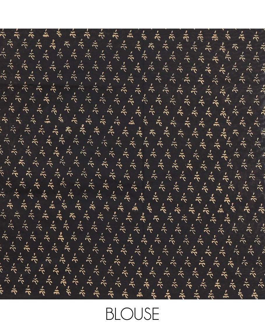 Cream Telugu Letter South Cotton Saree