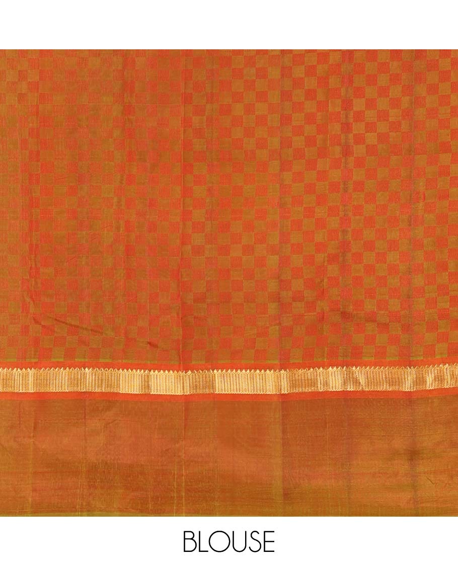 Red paiyadi kattam Kanchipuram silk saree, contrast border of rekku, and vanki designs, and sparsely checked pallu