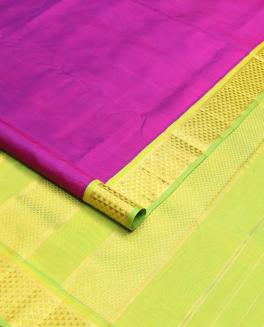 Purple plain nine-yard silk saree, contrast ara maadam design korvai border, and pallu of ara maadam designs