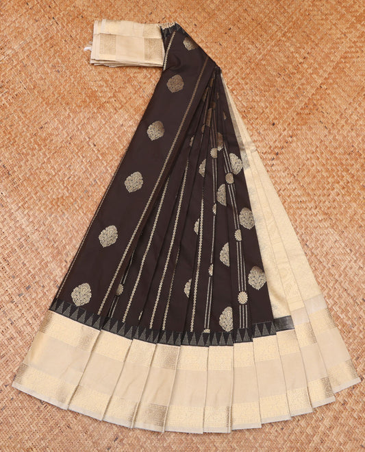 Brown Budget Silk Saree, Enlivened with Zari Buttas on Its Body, Complemented by a Contrast Traditional Zari Design Rettai Pettu Border, Sparsely Sparkled Pallu, and Paired with a Contrast Blouse