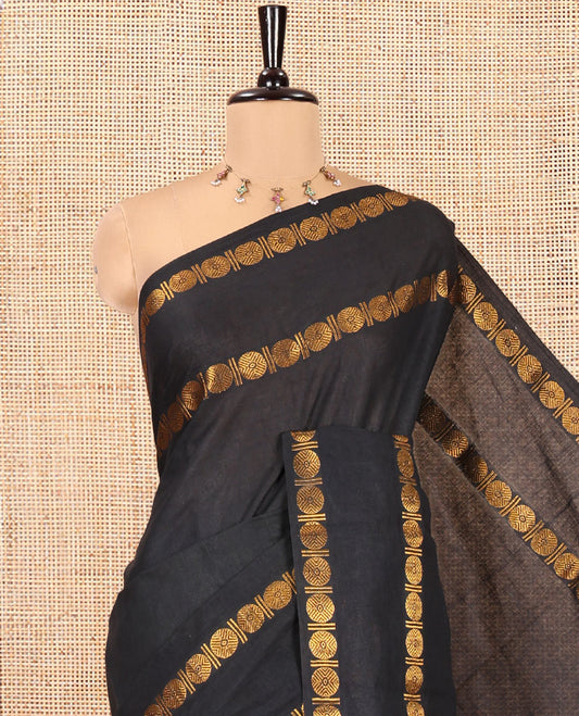 Black Plain Sungudi Cotton Saree, Highlighted by Traditional Rettai Pettu Rudraksham Border, Striped Pallu, and a Matching Blouse