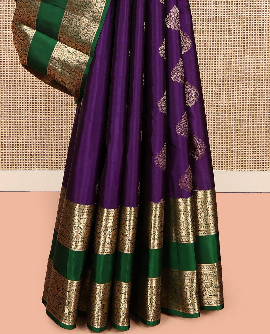 Violet Vasundhara Lite Silk Mix Saree, Woven with Zari Buttas, Complemented by a Contrast Rettai Pettu Kodi Visiry Border, Grand Jaal Pallu, and a Contrast Blouse