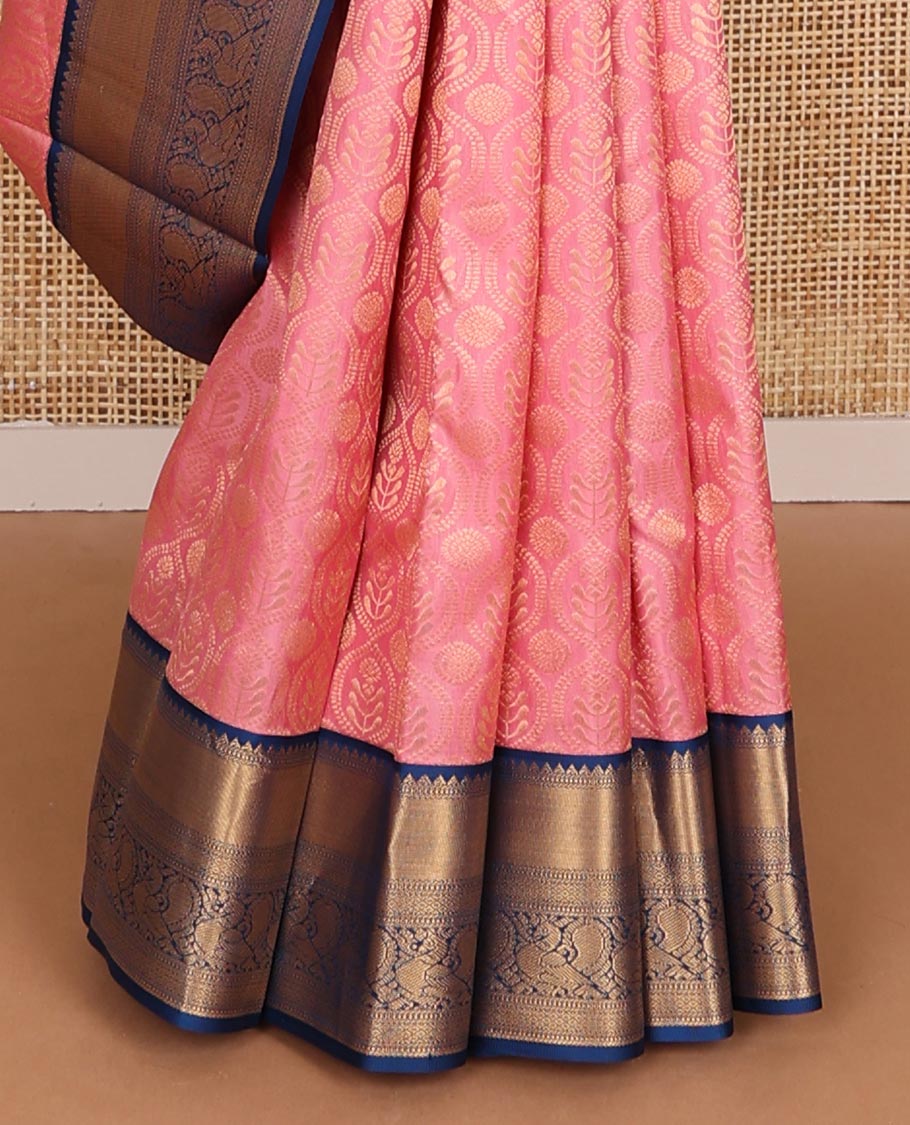 Pink jacquard kanchipuram wedding silk saree, contrast border of rekku, muthu, mayil kann & mayil motifs & pallu of intricate designs