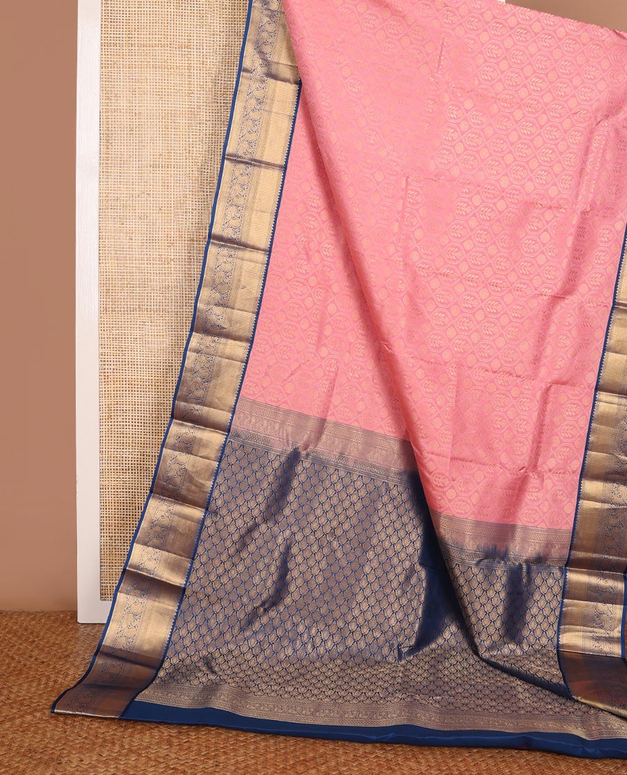 Pink jacquard kanchipuram wedding silk saree, contrast border of rekku, muthu, mayil kann & mayil motifs & pallu of intricate designs