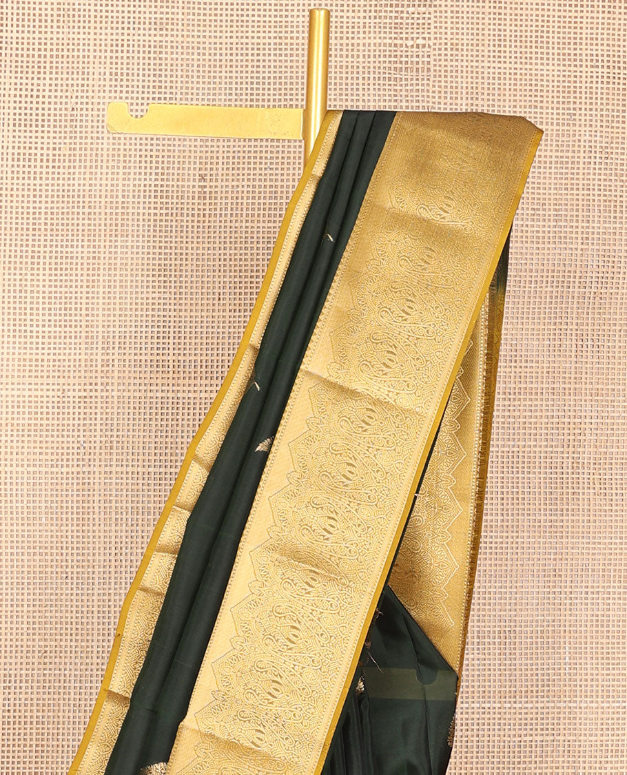Green leaf zari buttas vasundhara silk mix saree, contrast border of rekku,muthu & manga design & zari-rich jaal pallu