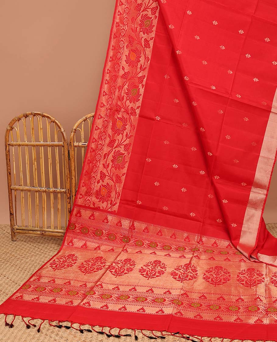 Red floral buttas soft silk saree with self floral zari border & floral zari design pallu