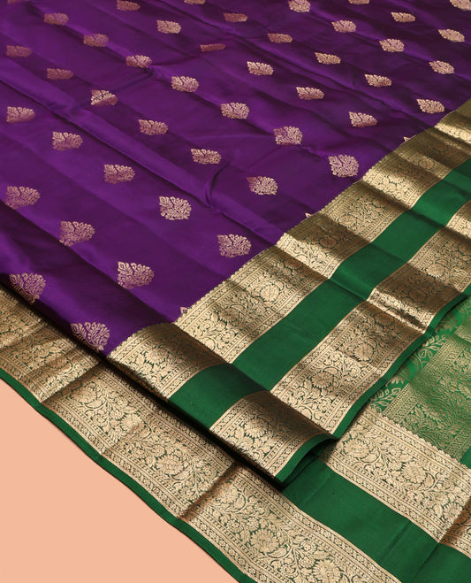 Violet Vasundhara Lite Silk Mix Saree, Woven with Zari Buttas, Complemented by a Contrast Rettai Pettu Kodi Visiry Border, Grand Jaal Pallu, and a Contrast Blouse