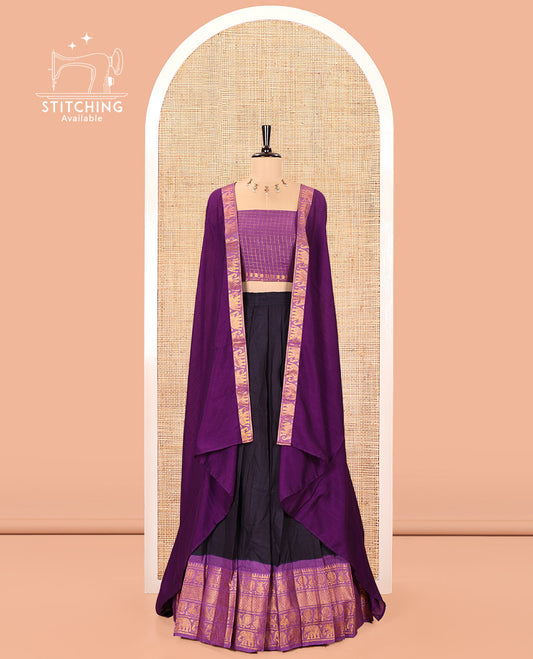 Violet and Purple Plain Sungudi Cotton Half-saree, Complemented by Captivating Contrast Traditional Zari Border of Temple, Peacock, and Elephant Designs, Paired with a Contrast Zari Checked Blouse, and Comes with a Zari-Bordered Vichitra Silk Dhavani