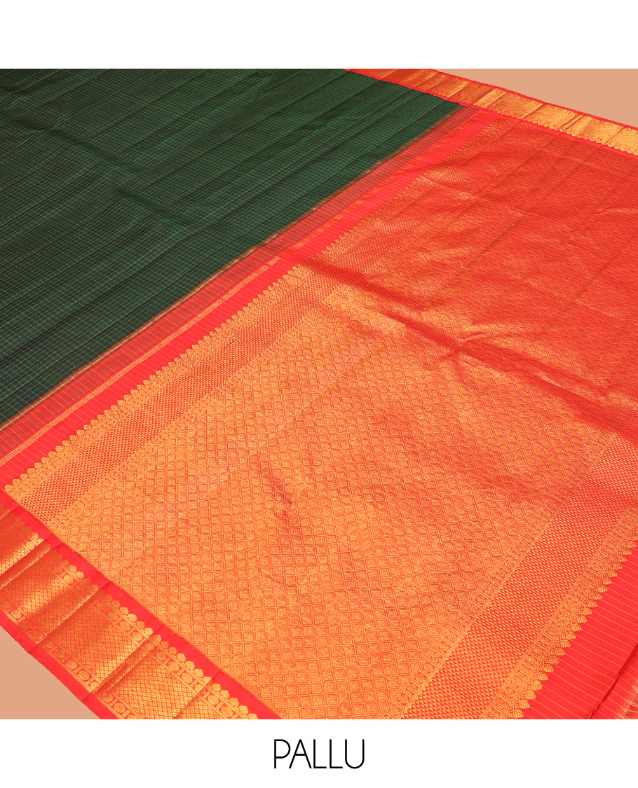 Green Checked Kanchipuram Silk Saree, Complemented by a Contrast Korvai Border of Thilakam, Poun, and Jaal Designs, Grand Jaal Pallu, and a Contrast Blouse