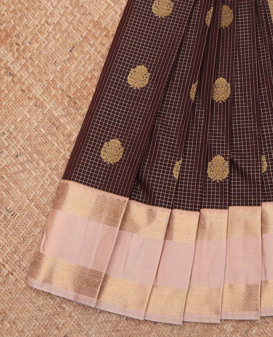 Brown Budget Silk Saree, Adorned with Zari Buttas and Checks On Its Body, Complemented by Contrast Traditional Zari Designs Woven Rettai Pettu Border, Jaal Pallu and Paired with a Contrast Blouse