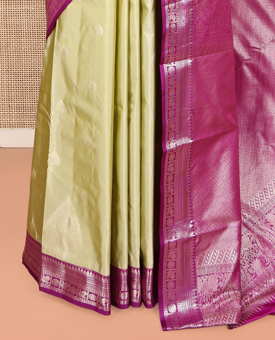 Green Budget Silk Saree, Sparsely Woven with Zari Buttas, Complemented by a Contrast Traditional Border, Grand Pallu, and a Contrast Blouse
