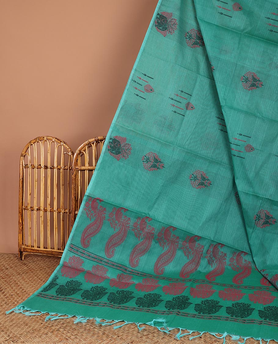 Borderless blue-striped Coimbatore cotton saree, pallu of peacock design