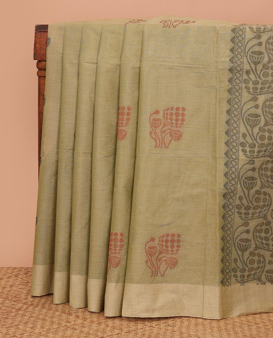 Green buttas Kanchi cotton saree, plain border, and pallu of floral design
