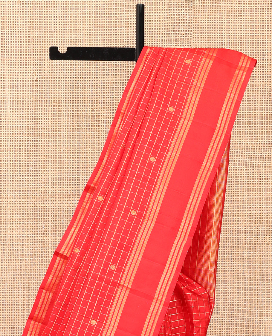 Red Check-Buttas Kanchipuram Silk Saree, Highlighted by a Zari Border, Grand Pallu, and a Matching Blouse