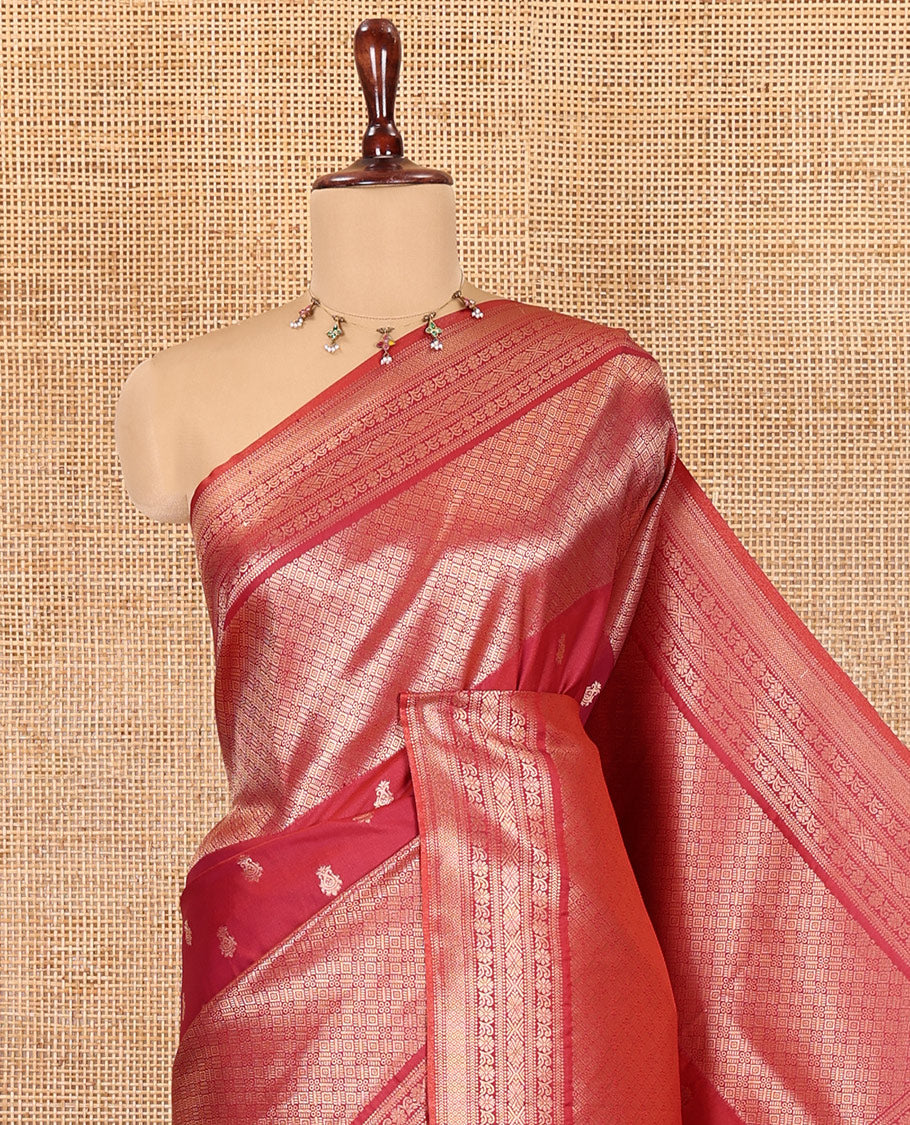 Magenta Elite Soft Silk Saree, Enriched with Jacquard, Buttas, Traditional Border, Grand Pallu and Matching Blouse