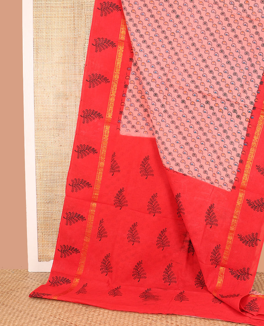 Pink Sungudi Cotton Saree Adorned with Paisley Buttas Printed All Over Its Body, Highlighted by Contrast Zari and Printed Border, and Pallu Printed with Tree Motifs