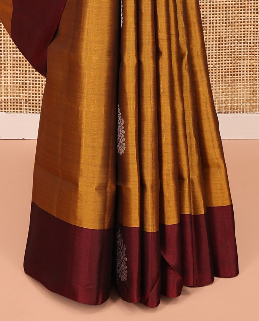 Yellow Mayuri Lite Silk Mix Saree, Adorned with Zari Buttas on Its Body, Complemented by a Contrast Border of Unique Designs, Geometric Patterns Pallu, and Paired with a Contrast Blouse
