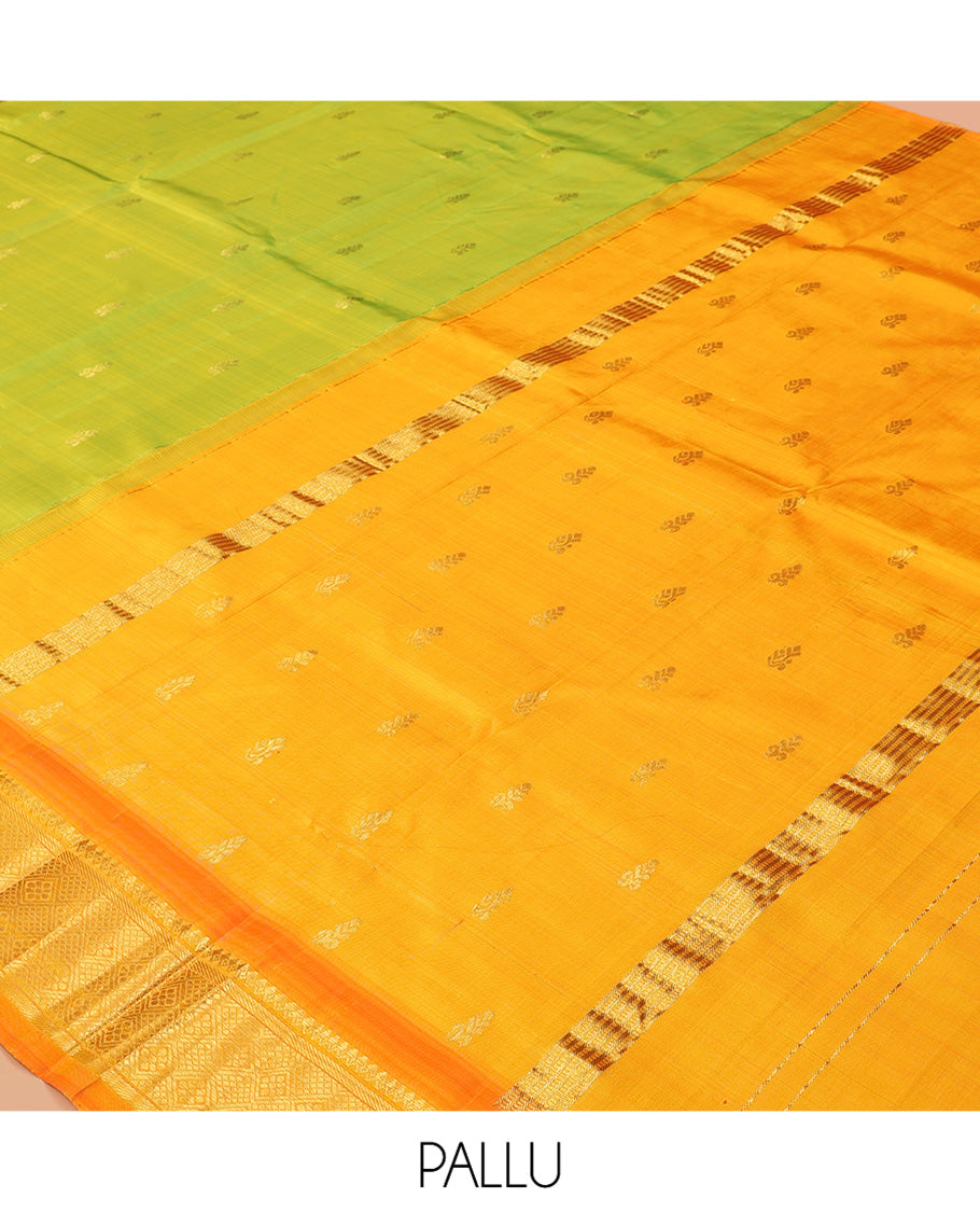 Green Kanchipuram Silk Saree, Graced with Zari Buttas, Complemented by a Contrast Border of Thilakam Mokku, and Jaal Design, Zari Design Pallu, and No Blouse