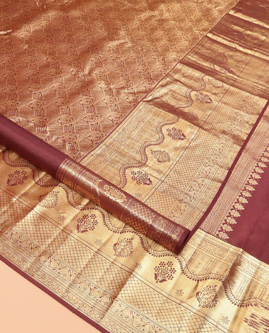 Brown Kanchipuram Wedding Silk Saree, Meticulously Crafted with Jacquard Design, a Zari Border of Traditional Designs, Grand Pallu, and a Matching Blouse