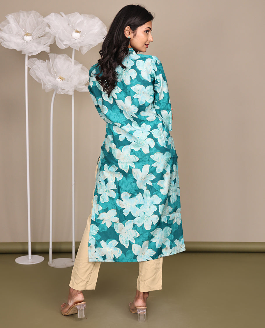Blue Flower Motifs Printed Below-Knee-Length Cotton Kurti, Adorned with V-Neckline, 3/4 Sleeves, Straight-Cut Length