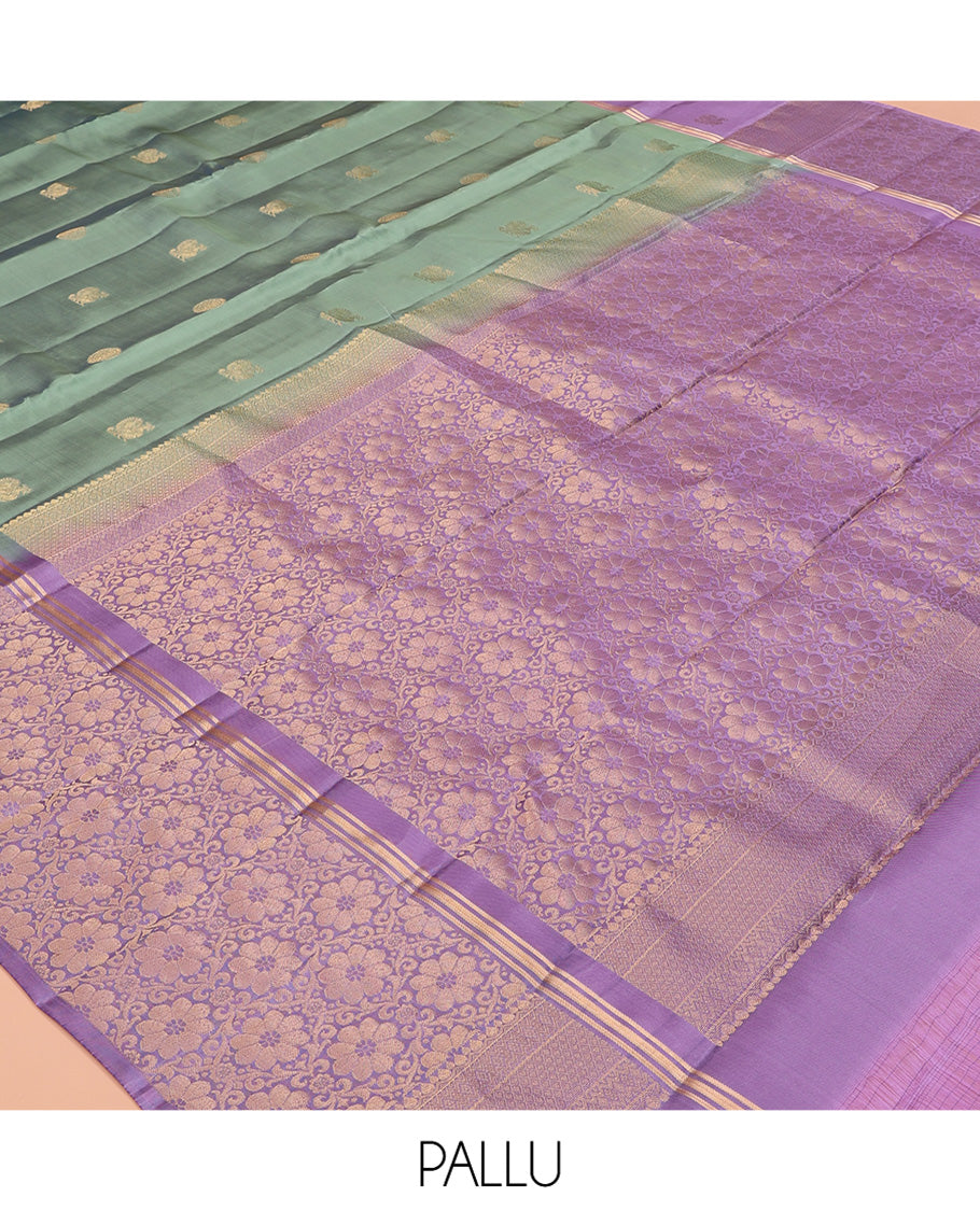 Green Vasundhara Lite Silk Mix Saree, Adorned with Mayil-Chakram Buttas, a Contrast Mayil-Chakram Zari Border, Grand Pallu, and a Contrast Blouse