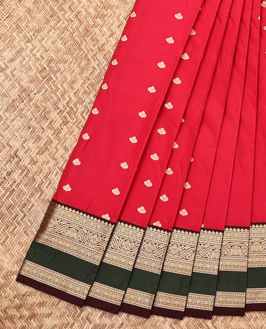 Red Budget Silk Saree, Beautifully Bedecked with Zari Buttas, Complemented by a Contrast Traditional Zari Rettai Pettu Border, Grand Pallu, and a Contrast Blouse