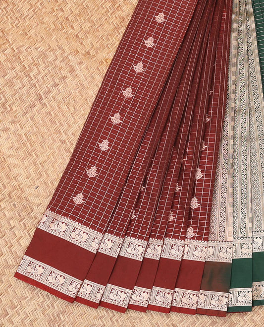 Maroon Budget Silk Saree, Ornamented with Checks and Buttas, Complemented by Rettai Pettu Traditional  Zari Border, a Contrast Grand Pallu and a Contrast Blouse