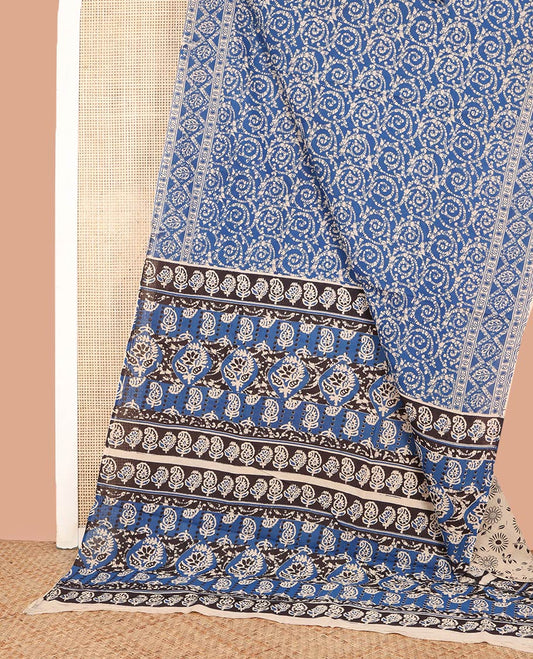 Blue Machine-Printed Kalamkari Cotton Saree, Elegantly Highlighted with Batik-Style Printed on Its Body, Self-Printed Border, Pallu of Batik Floral Print, and Paired with a Printed Blouse