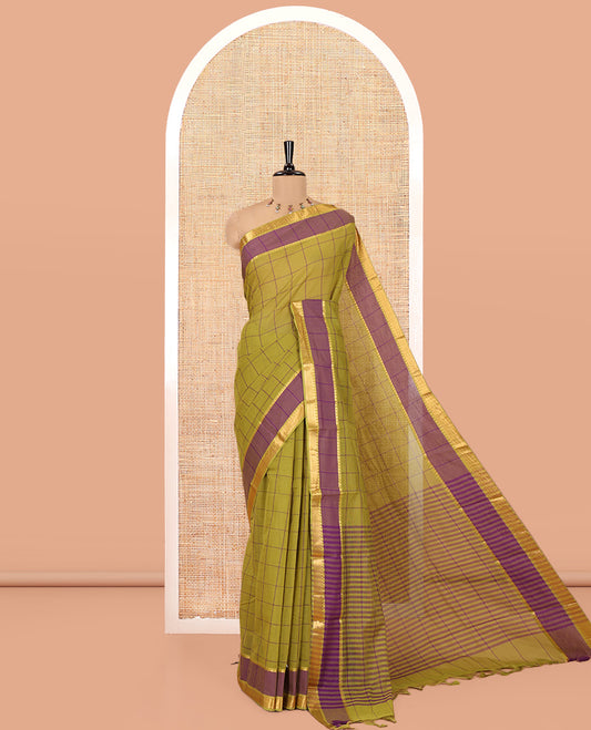 Green Andhra Cotton Saree, Adorned with Checks, a Contrast Temple Thread Border, Striped Pallu, and a MatchingBlouse