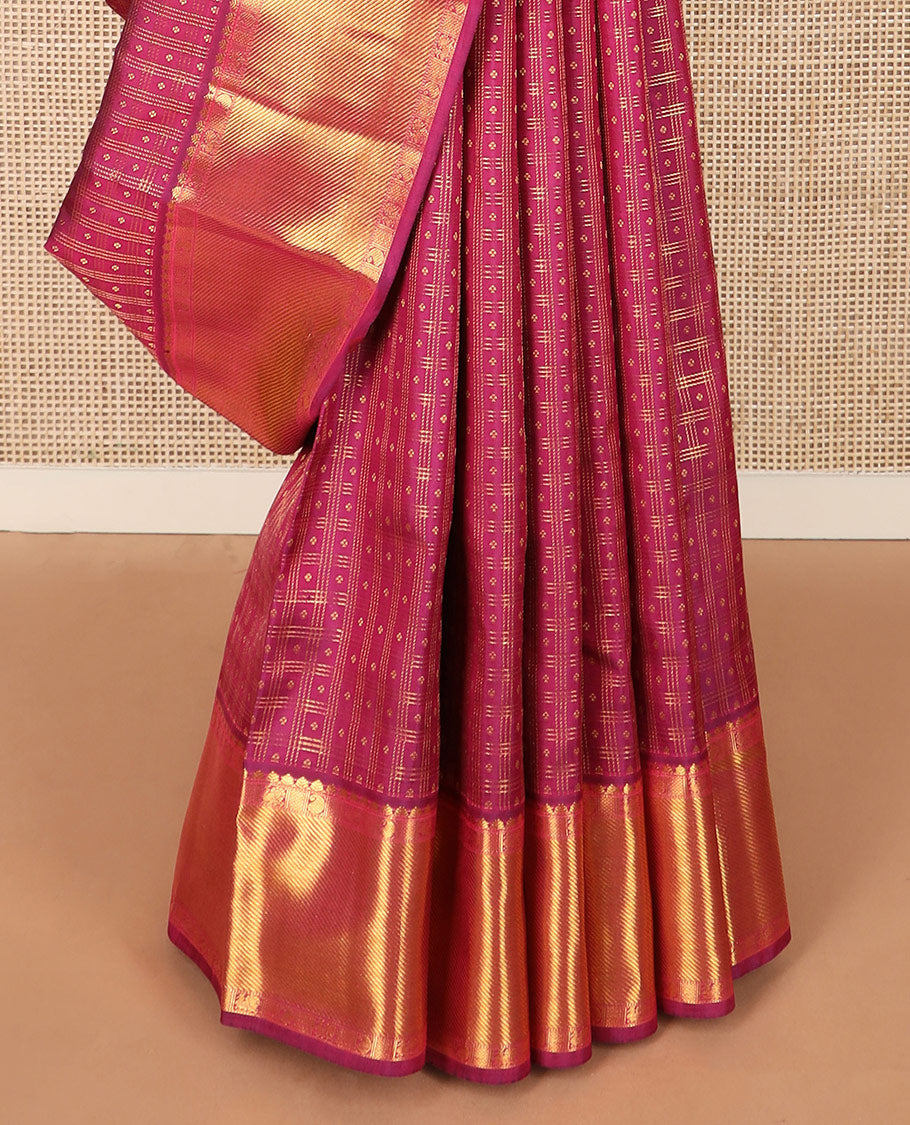 Pink zari buttas Kanchipuram silk saree, zari border of manga, mayil, and kuyil kann designs, and jaal pallu