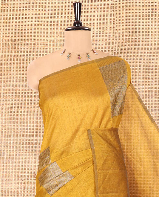 Borderless Yellow Vichitra Silk Saree, Accentuated with Square Buttas All Over Its Body, Captivating Contrast Pallu of Traditional Designs, and Paired with a Contrast Blouse