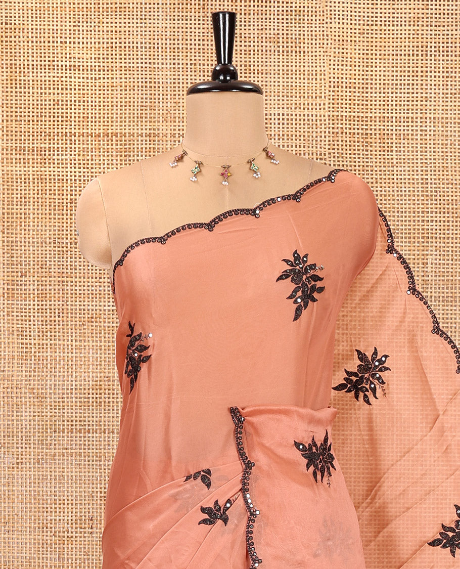 Mauve Rangoli Chiffon Saree, Finely Crafted with Floral Embroidery Motifs on Its Body, Scallop Embroidered Border, Embroidered Pallu, and Paired with a Contrast Blouse