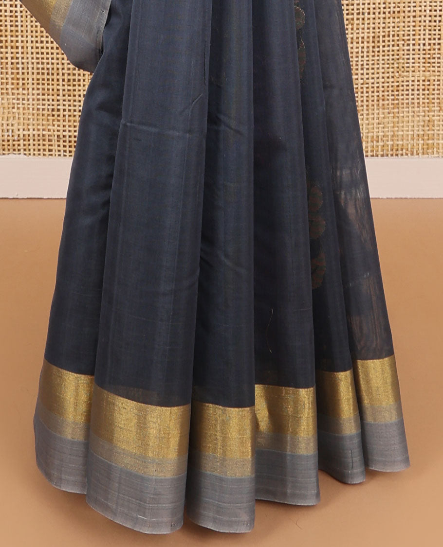 Grey flower design silk cotton saree with contradt zari border & floral design pallu