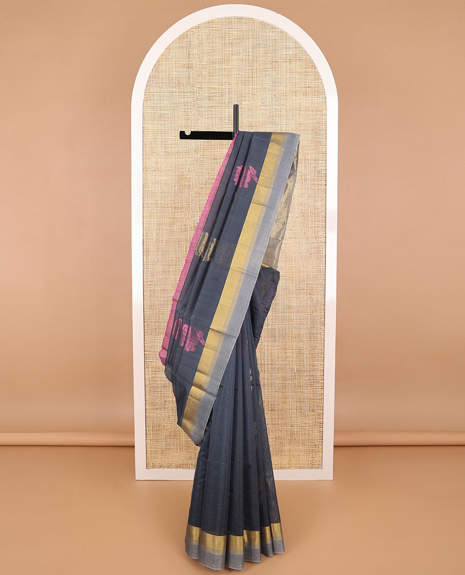 Grey flower design silk cotton saree with contradt zari border & floral design pallu