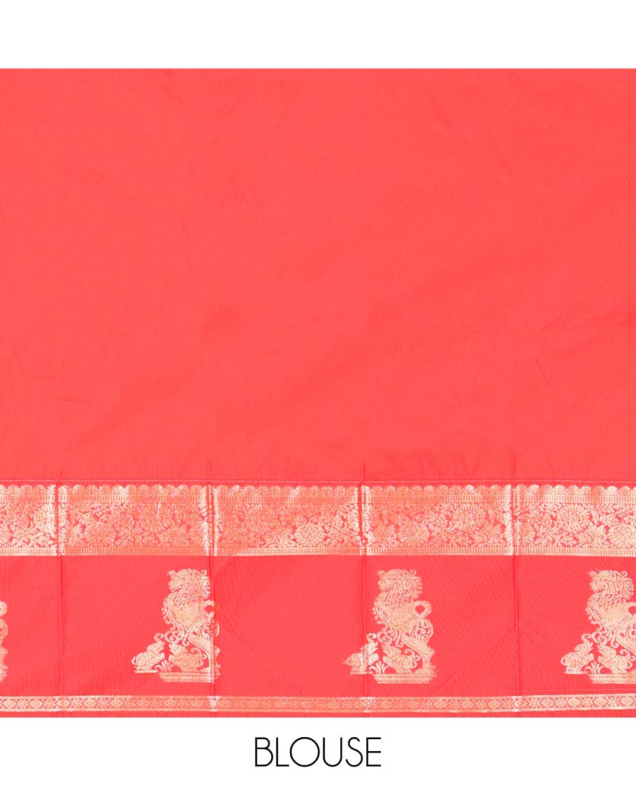 Green-Red Budget Silk Saree, a Contrast Traditional Lion Motif Border, Grand Pallu, and a Contrast Blouse
