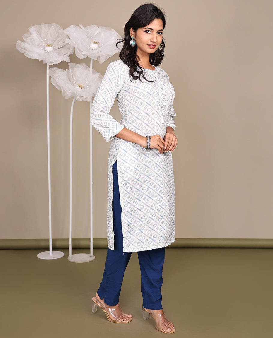 Off-White Geometric Printed Below-Knee-Length Cotton Kurti, Adorned with Round-Neckline, 3/4 Sleeves, Straight-Cut Length