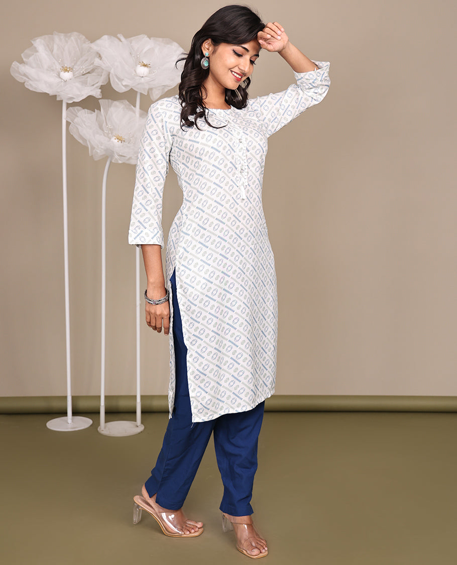 Off-White Geometric Printed Below-Knee-Length Cotton Kurti, Adorned with Round-Neckline, 3/4 Sleeves, Straight-Cut Length