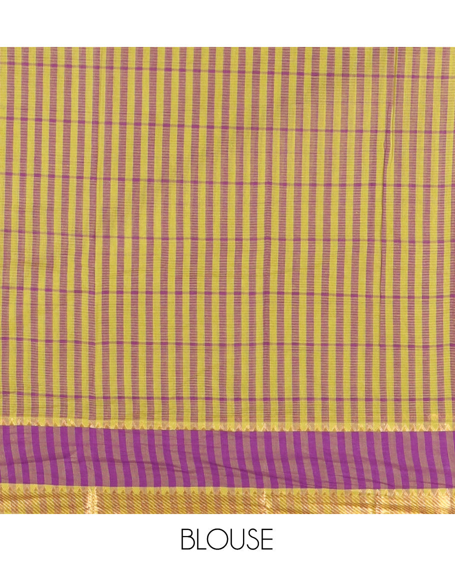 Green Andhra Cotton Saree, Adorned with Checks, a Contrast Temple Thread Border, Striped Pallu, and a MatchingBlouse