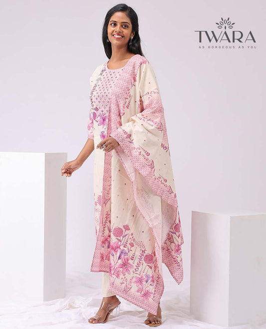 Twara white floral embroidery round neck, 3/4th sleeve, below knee lenght kurti with palazzo pants & floral printed dupatta