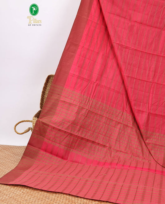Red striped semi-banaras tussar saree with contrast border & checked pallu