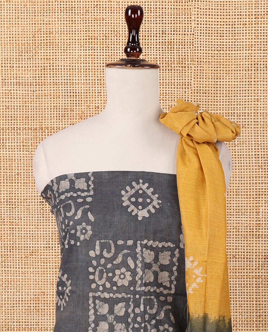 Ash chudidar material set,geometric batik-printed bhagalpuri cotton top,batik-print dual-color mul-mul cotton dupatta & batik-print bottom