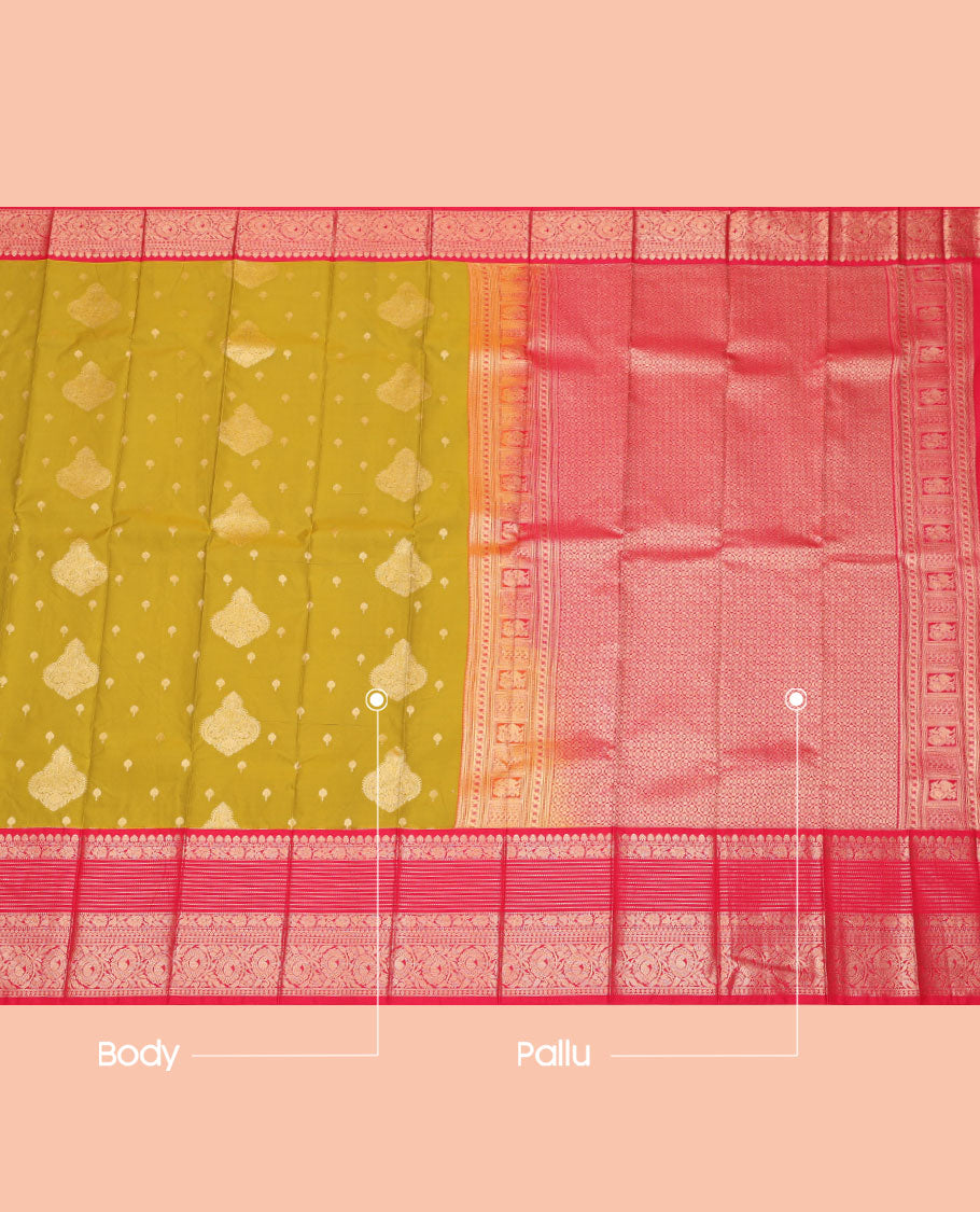 Green Budget Silk Saree, Ornamented with Zari Buttas, Complemented by a Contrast Traditional Zari Border, Grand Jaal Pallu, and a Contrast Blouse