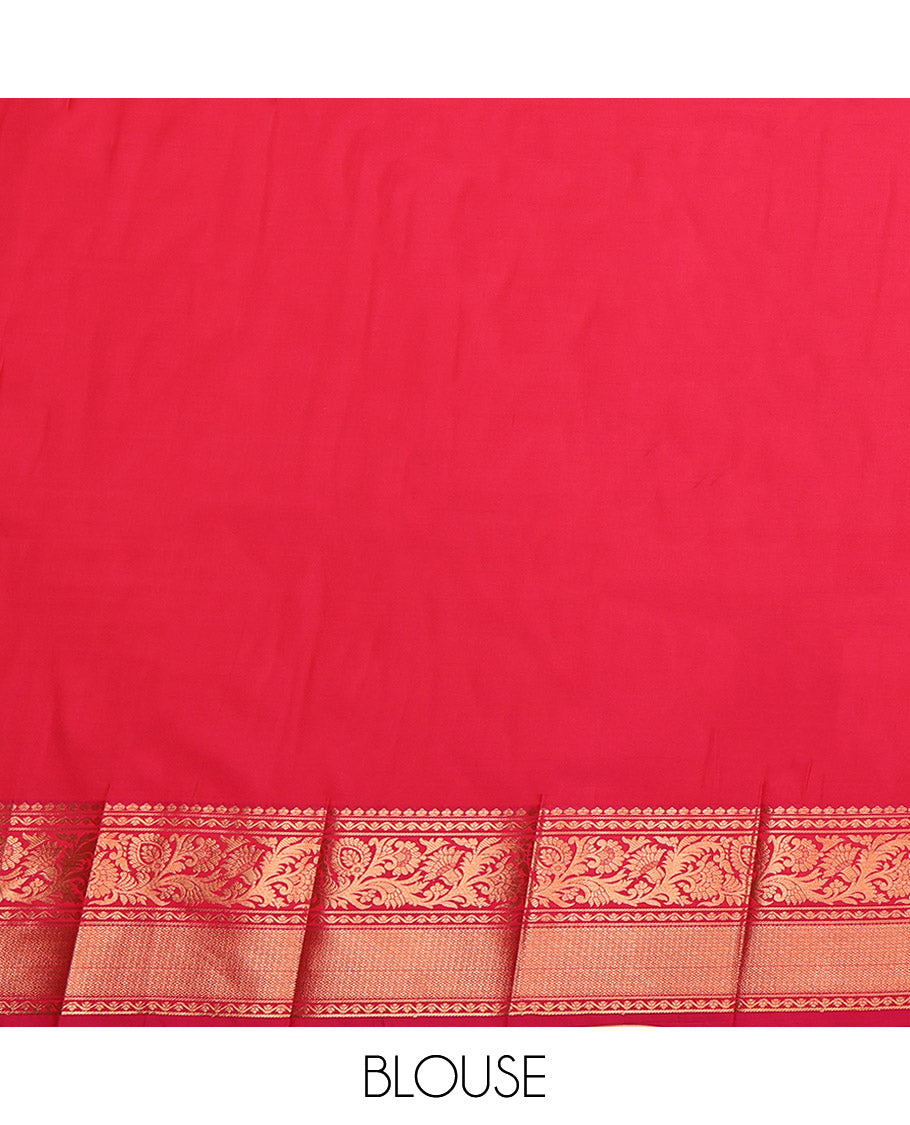 Grey Budget Silk Saree, Elegantly Highlighted with Floral Jacquard Design, Complemented by Contrast Traditional Zari Border, Grand Pallu and a Contrast Blouse