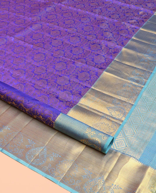 Blue Kanchipuram Wedding Silk Saree, Elegantly Framed with Jacquard Design, a Contrast Border of Traditional Designs, Grand Pallu, and a Contrast Blouse
