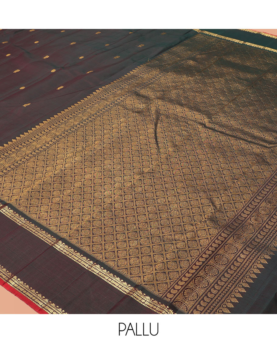 Brown Kanchipuram Silk Saree, Embellished with Mayil-Chakram Buttas, Highlighted by a Rettai Pettu Border, Grand Jaal Pallu, and Matching Blouse