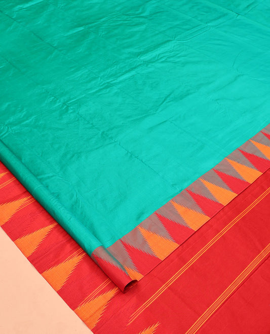 Green Plain Bangalore Silk Saree, Complemented by a Contrast Temple Border, Pallu of Stripes, and a Contrast Blouse