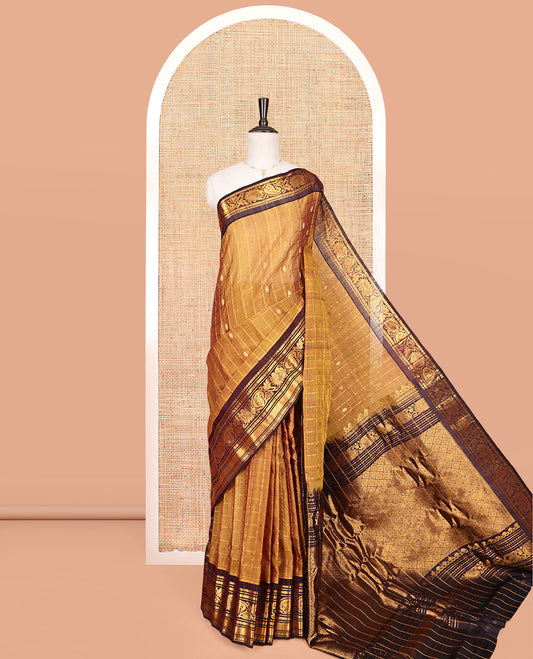 Mustard Gadwal Silk Saree, Adorned with Zari Butta Enclosed Checks, Complemented by a Contrast Traditional Zari Border, Grand Jaal Pallu, and a Contrast Blouse