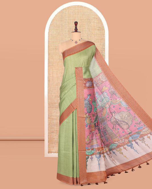 Green Plain Fancy Tussar Saree, Complemented by a Contrast Triangle Motif Border, Kalamkari Flora-Fauna Printed Pallu, and a Contrast Blouse